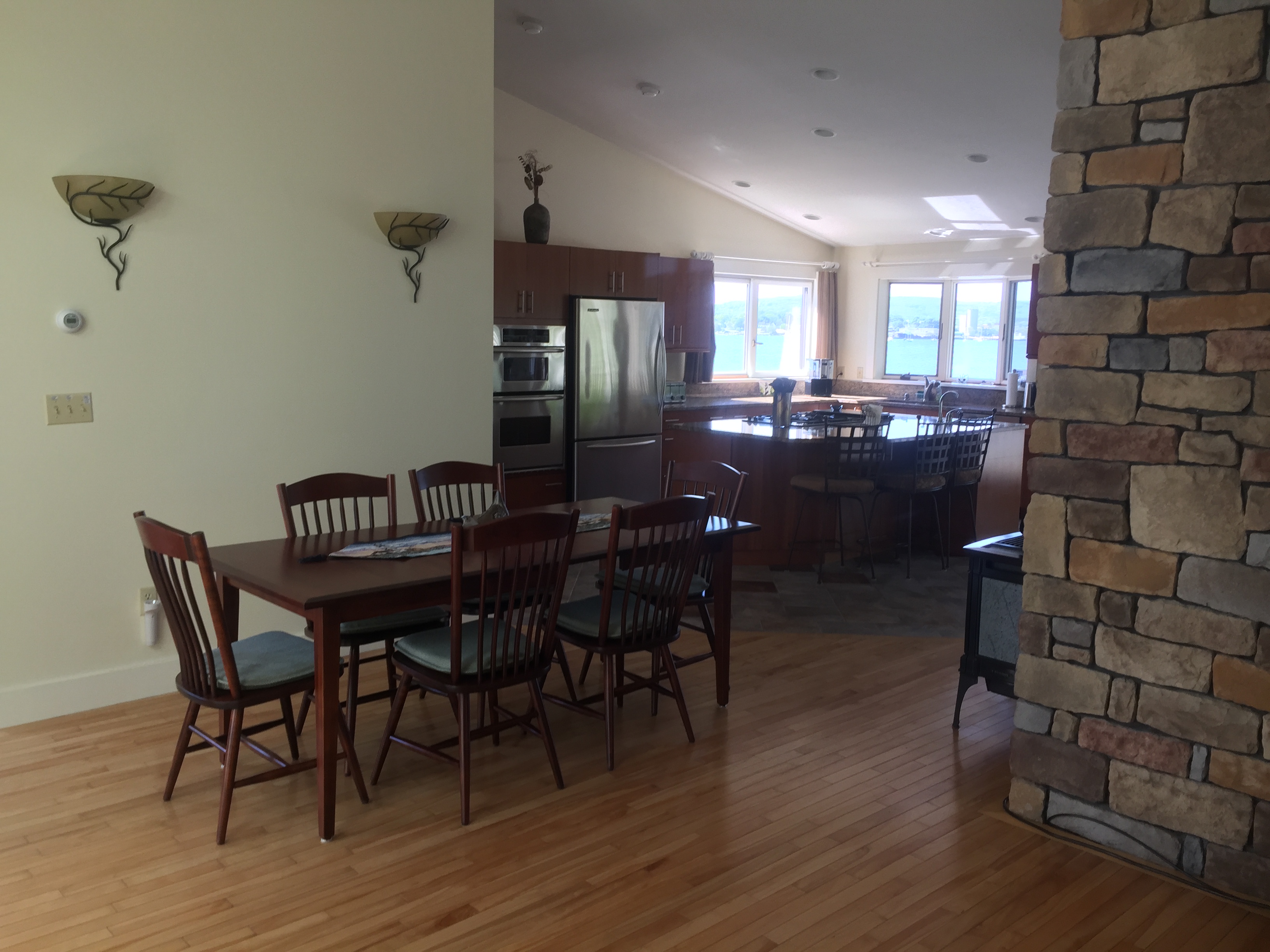 Owls Head Vacation Rental Whispering Tides Dining Room Vinalhaven