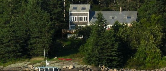 Starlight on the Beach Vacation Rental Home on VInalhaven Island Sleeps: 8-10 Price: Peak: $3,000/week Early June/September: $2,500/week Other times: Please inquire Cleaning Fee: No Wi-Fi: Highspeed Internet TV: Cable Amenities: washer/dryer, dishwasher, gas grill, teak deck furniture and Adirondack chairs, telephone, microwave, toaster, coffee grinder, Kitchen Aid, Cuisinart, CD sound system with iPod connection Pets: Allowed for an additional $100 per pet